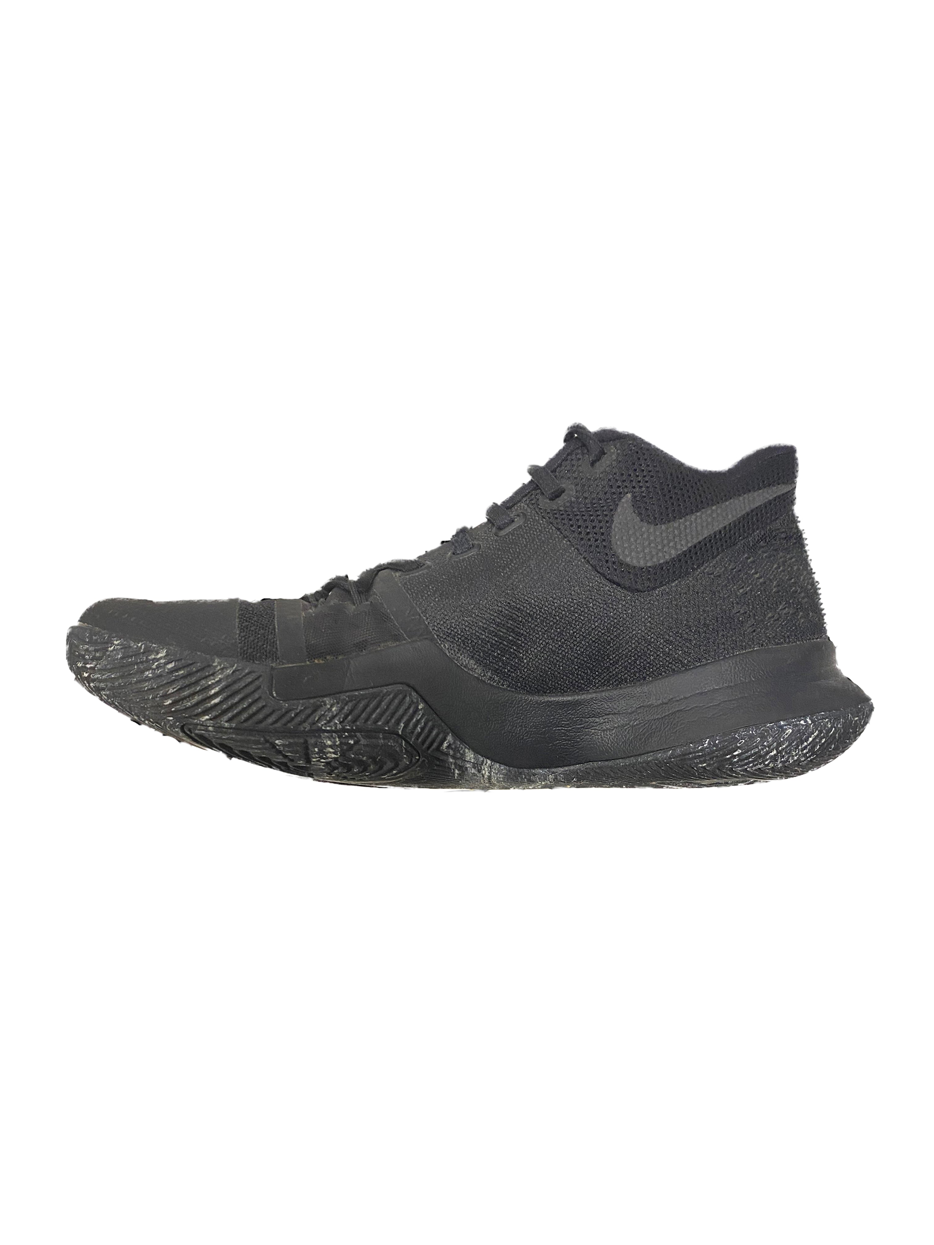 Nike kyrie 3 womens Black on sale